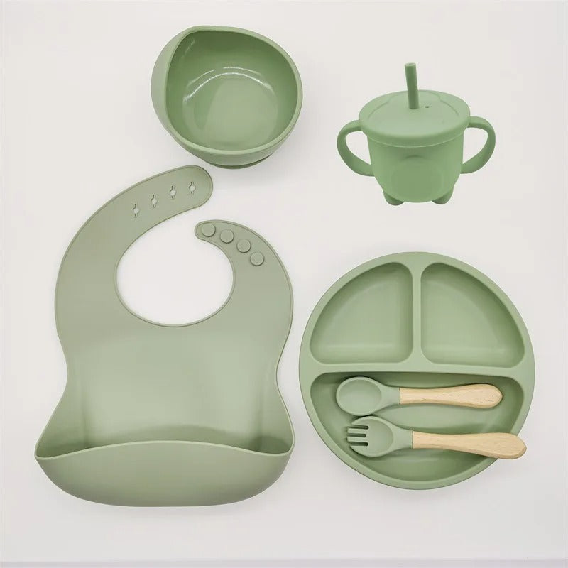 Assiette-bebe-superlunch-vert-militaire